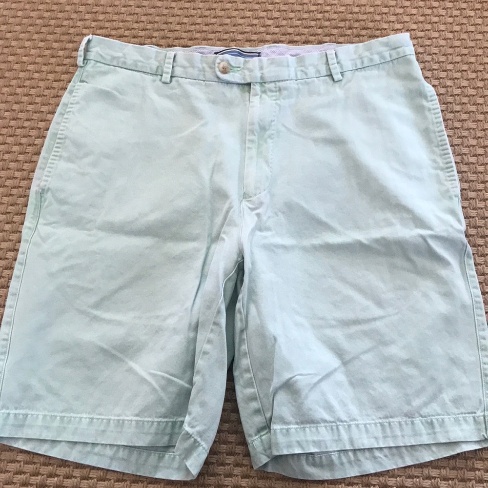 Peter millar flat front distressed kaki size 34